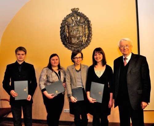 Šiais metais Kanados lietuvių fondo Eileen ir Vincent Kadis vardines stipendijas gavo 4 Vilniaus universiteto studentai. V. Naujiko nuotr.