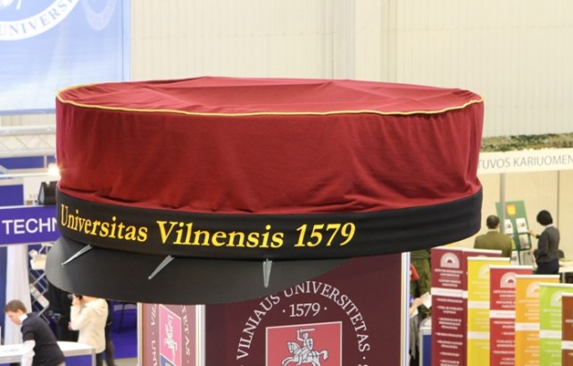 Gretutinės studijos. V. Jadzgevičiaus nuotr.